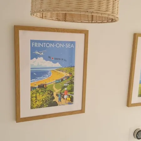 La Casita - Inside The Gates Of Frinton-On-Sea Villa Exterior photo